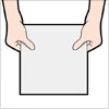 両手が紙を持った手のイラスト