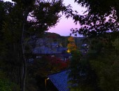 眺望散策路から見る夕暮れ時の長谷寺