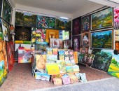 バリ島・ウブド村の絵画商店