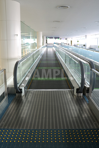 水平型エスカレーター、動く歩道