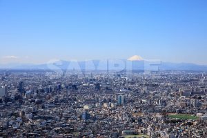 東京都庁・展望室から見た町並みと富士山の写真